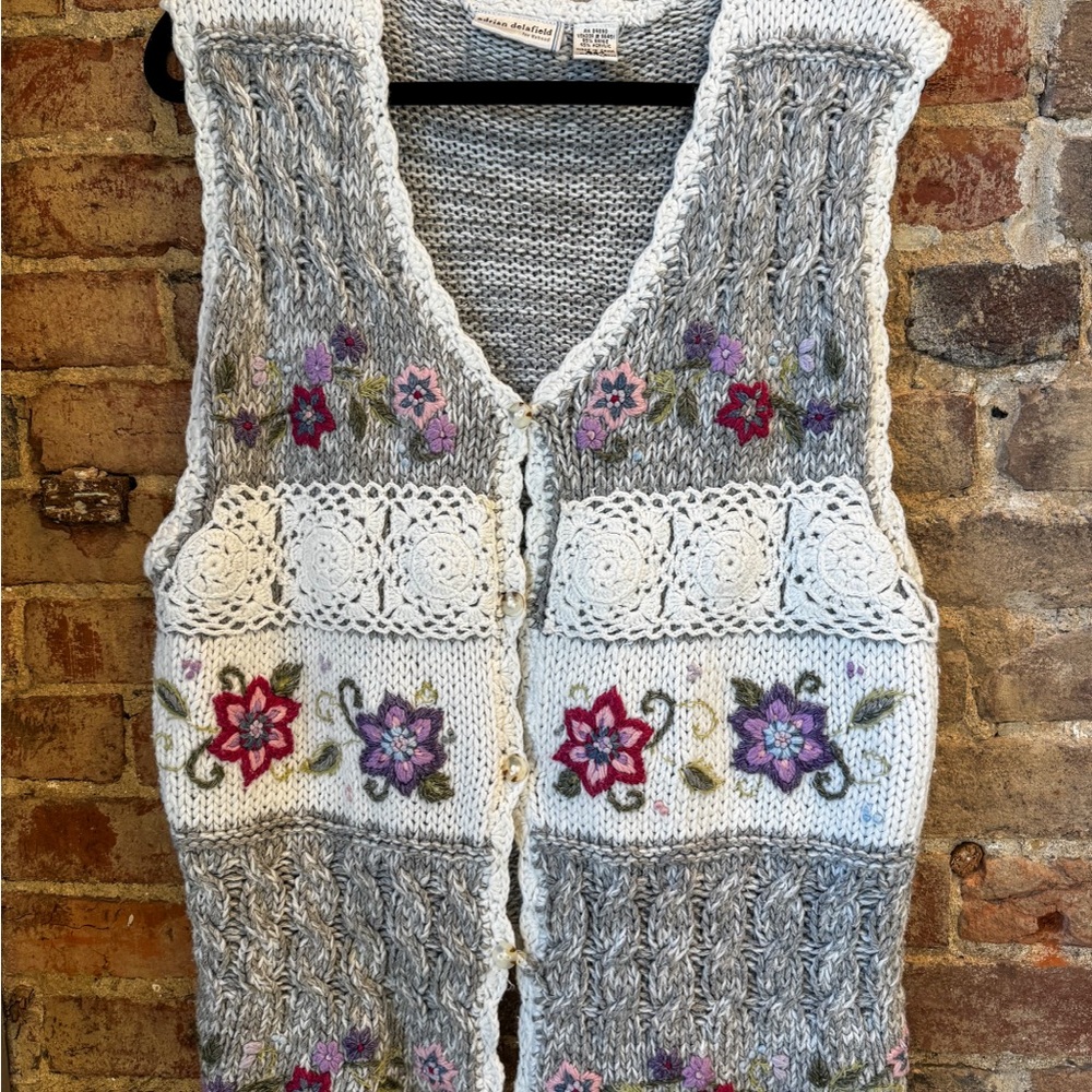 Adrian Delafield Vintage Women’s Sweater Vest Floral Size Large